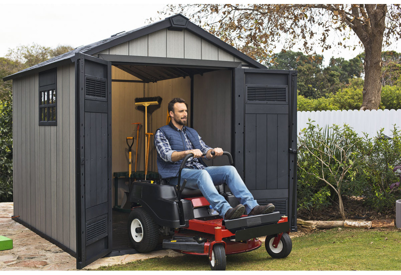 Пластиковый сарай для дачи