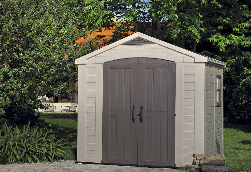 Пластиковый сарай для дачи