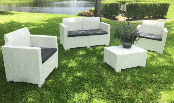 Комплекты уличной мебели для дачи