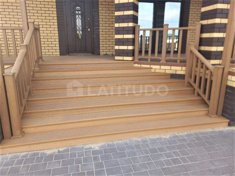 Ступени из ДПК