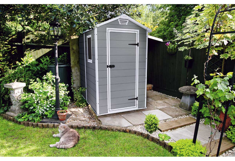 Пластиковый сарай для дачи