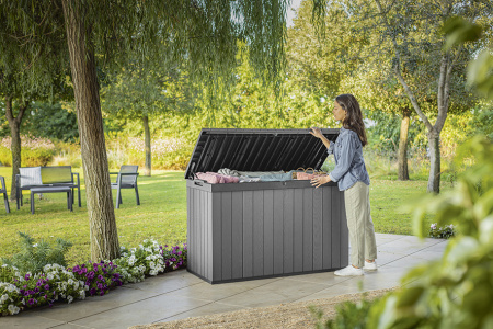 Садовые ящики и сундуки