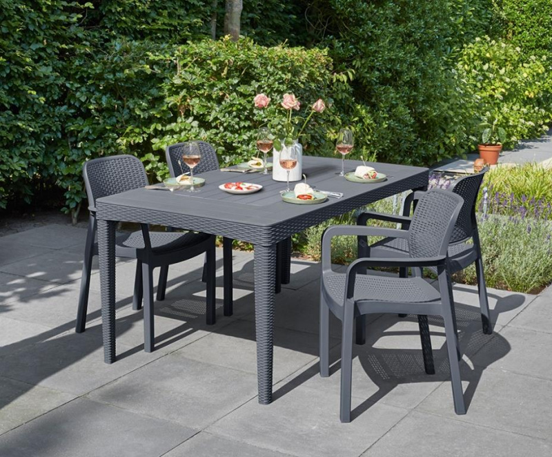 Стулья для дачи