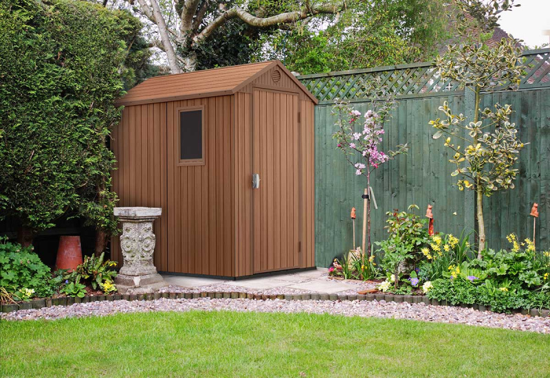 Пластиковый сарай для дачи