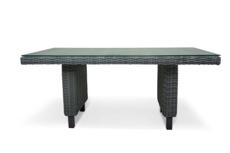 Стол для дачи