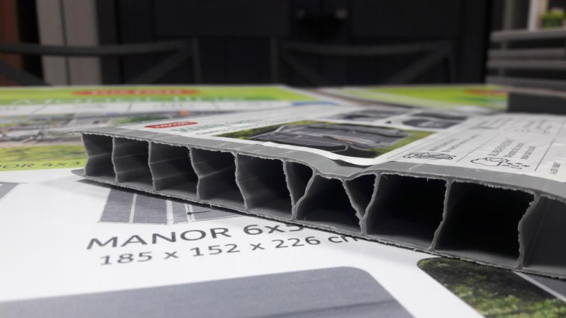 Пластиковый сарай для дачи