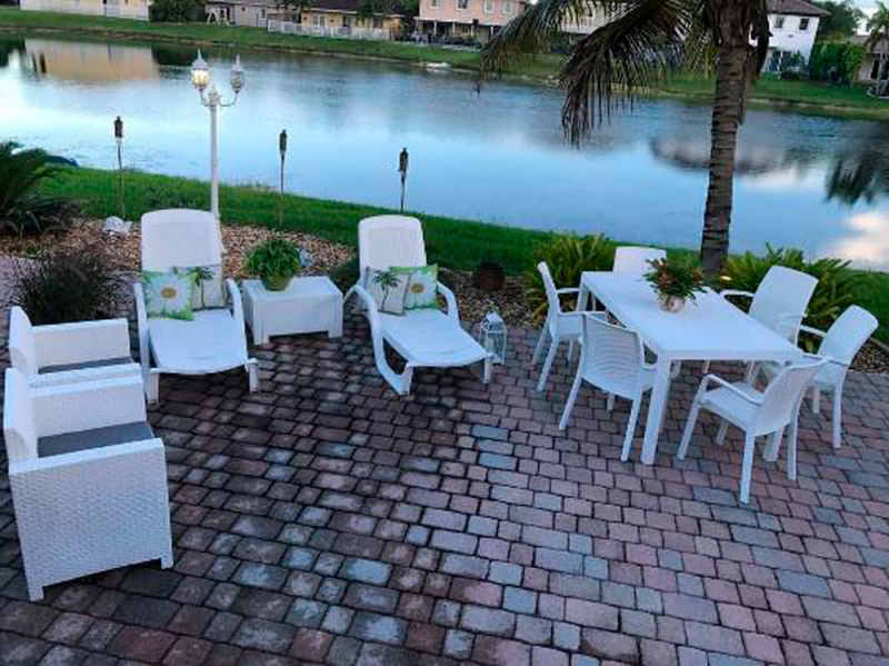 Комплекты уличной мебели для дачи