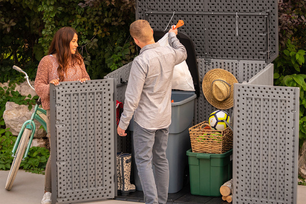 Пластиковые шкафы и тумбы