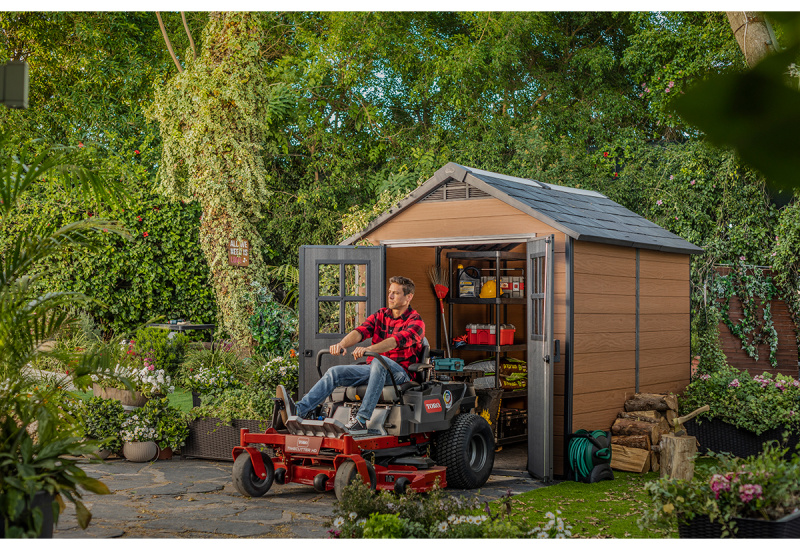 Пластиковый сарай для дачи