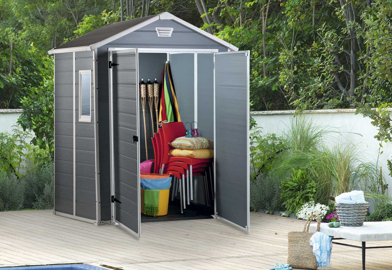 Пластиковый сарай для дачи