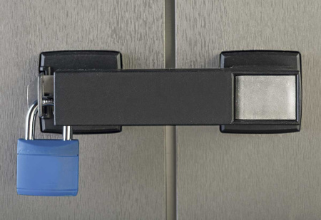 Пластиковые шкафы и тумбы