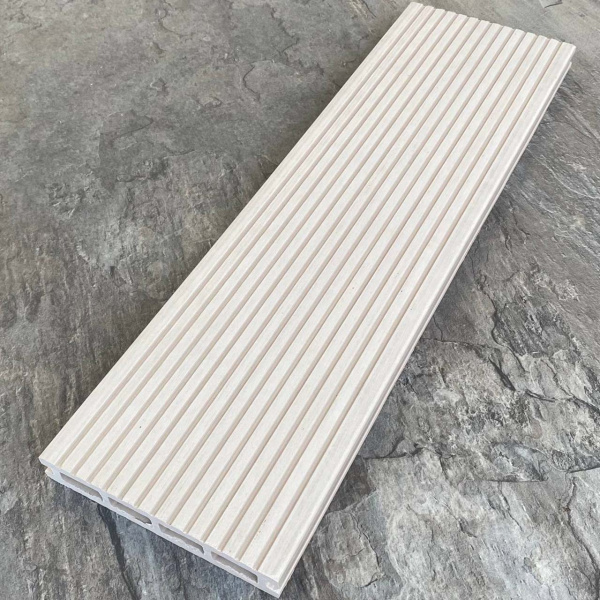 Террасная доска ДПК Latitudo Optima 146х24х6000 Натур  | Купить в Интернет-магазине | Цена 644 ₽ Террасная доска из ДПК