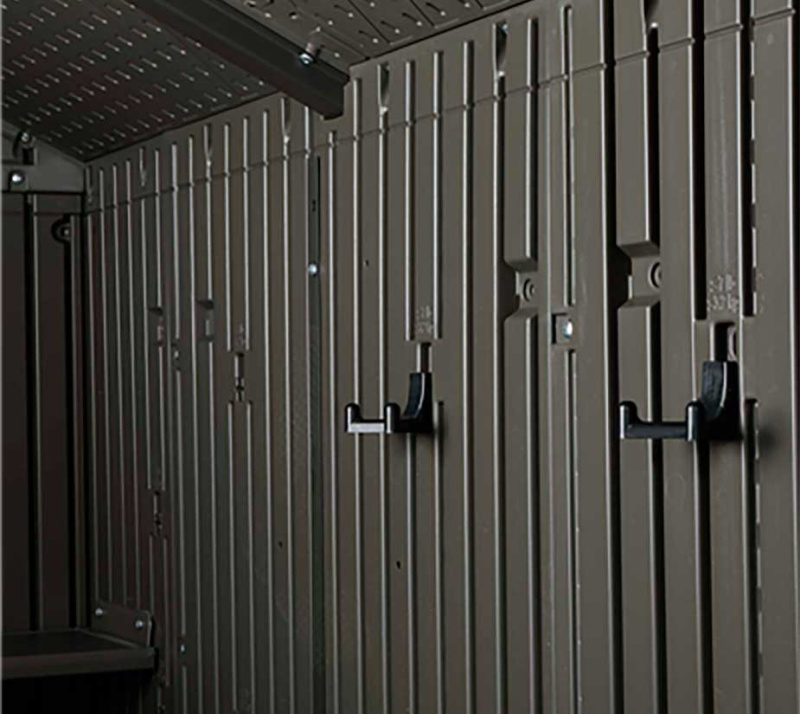 Пластиковый сарай для дачи