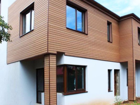 Фасадные панели из ДПК