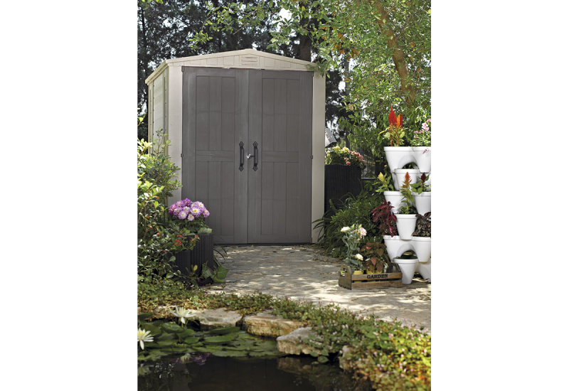 Пластиковый сарай для дачи