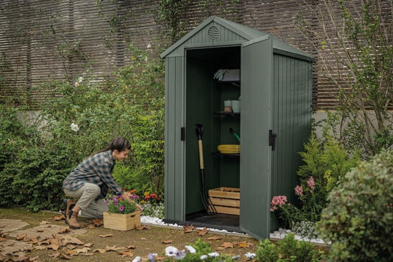 Пластиковый сарай для дачи