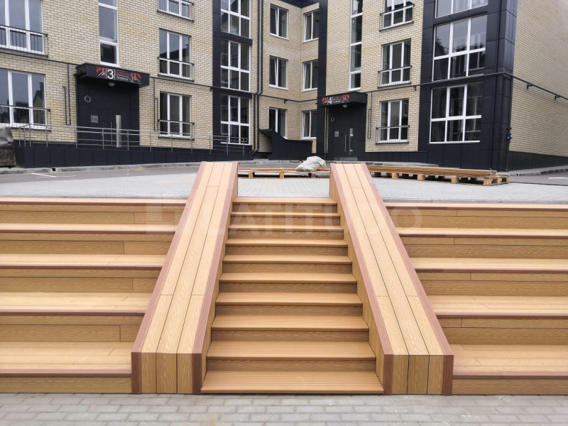 Ступени из ДПК